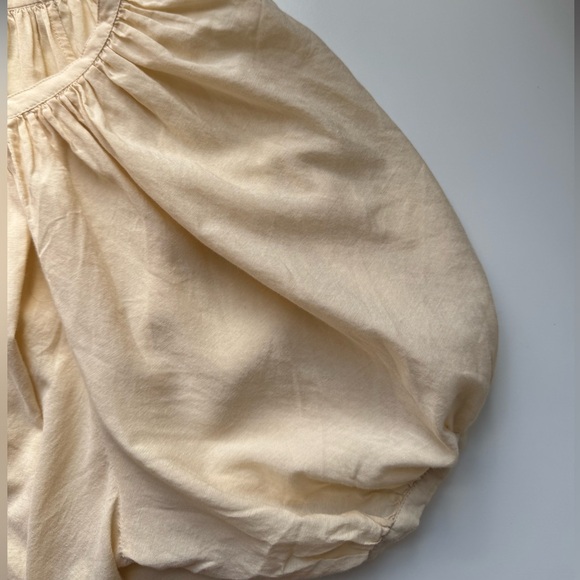 Doen Cream Puff Sleeve Blouse - Picture 6 of 10